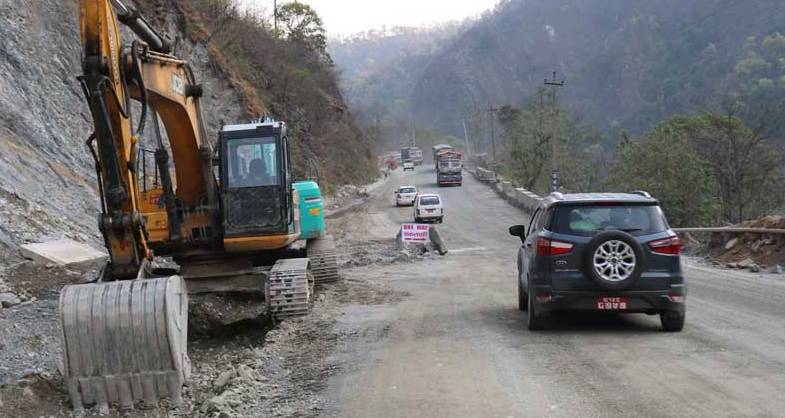 नारायणगढ–मुग्लिन सडक थप १५ दिन बन्द गरिने
