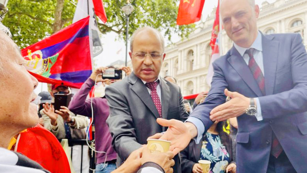 भूपू गोर्खाको मागबारे नेपालीसँग वार्ता गर्न बेलायत तयार भएपछि तोडियो अनशन