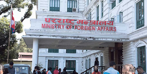 कति छन् युक्रेनमा नेपाली ? ३८ जना सम्पर्कमा आए, सबैलाई स्वदेश फर्कन परराष्ट्र मन्त्रालयको आग्रह