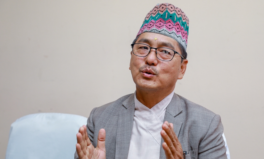 राजेन्द्र लिङ्देनको प्रश्नः देउवाको भ्रमणअघि प्रधानसेनापतिको अमेरिका भ्रमण किन ?