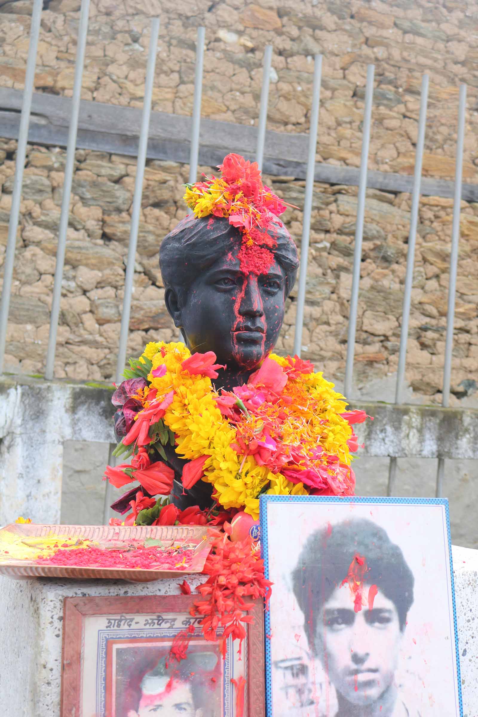 खोटाङमा सहिद मनोज-झपेन्द्रको ३१औं स्मृति दिवस मनाइँदै