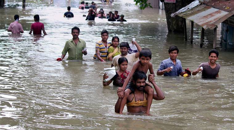 भारतमा बाढीको बितन्डाः ३२ जनाको मृत्यु, एक दर्जन बेपत्ता