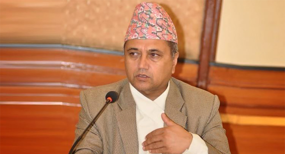 शिला उपहारको अवसर जुट्नु सौभाग्यः मुख्यमन्त्री अधिकारी