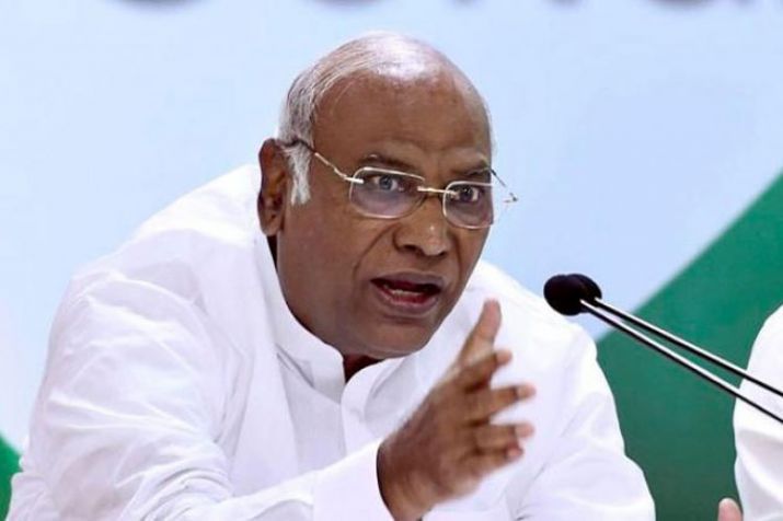 भारतीय राष्ट्रिय कांग्रेसको अध्यक्षमा मल्लिकार्जुन खड्गे निर्वाचित, धाँधली भएको आरोप