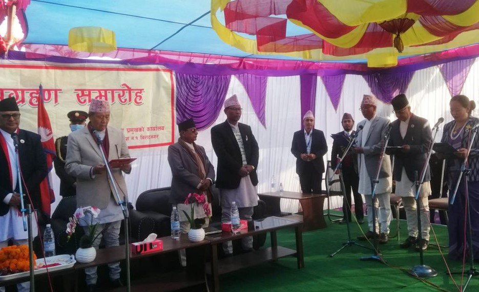 प्रदेश १ का मुख्यममन्त्री हिक्मतकुमार कार्कीले आज विश्वासको मत लिँदै