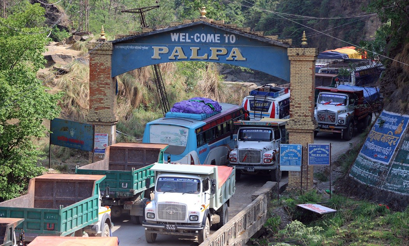 सुरुङमार्ग निर्माणका लागि सिद्धार्थ राजमार्ग दैनिक आठ घण्टा बन्द हुने