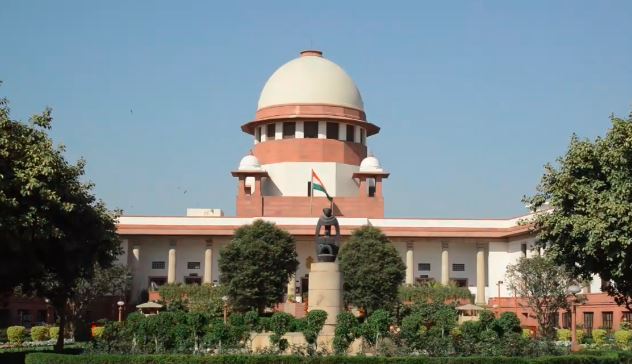 समलिङ्गी विवाहलाई वैधानिकता दिन भारतको सर्वोच्चद्वारा अस्वीकार