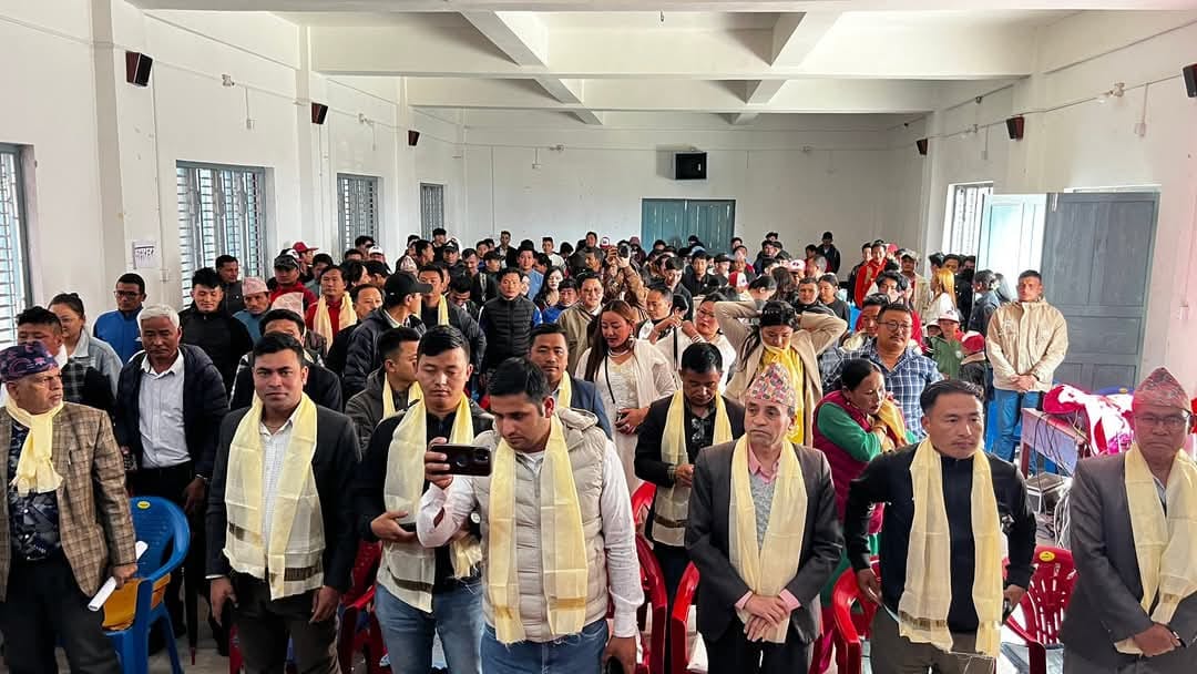 युवा संघको अधिवेशनमा भाँडभैलो, अध्यक्ष भागे, जबरजस्ती नगर्न असन्तुष्टको चेतावनी